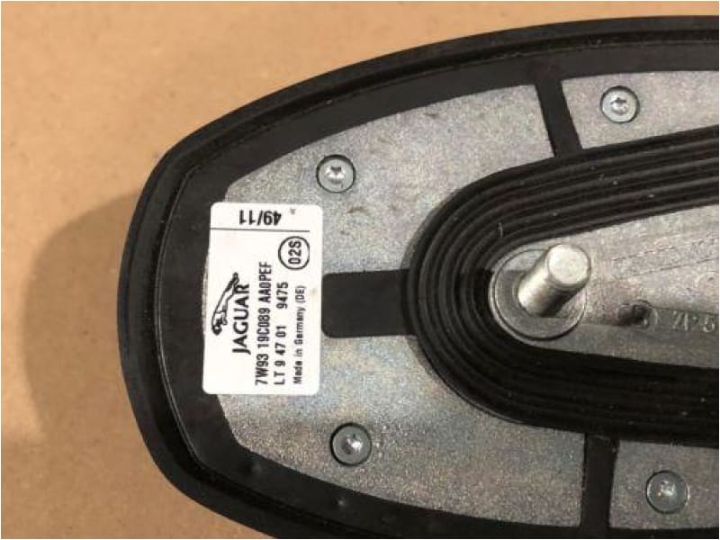 Jaguar XK Shark fin Antenna NAV DAB 2006-14 C2C37127 7W9319C089AAW Jaguar