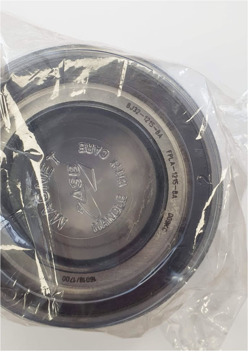 Genuine Jaguar Rear Wheel Bearing XJ XF XE F Pace E Pace T2H40589 BJ321215CA Jaguar OEM