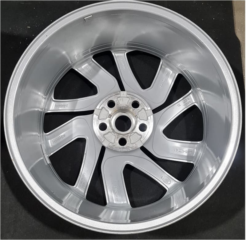 Range Rover Sport 21” Kong Silver Alloy Wheels LR099136 JK621007BA Jaguar Land Rover