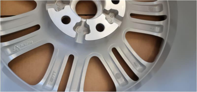 Jaguar XK8 18" Hydra Alloy Wheel Front 1997-06 C2N3314 3W831007JA Jaguar
