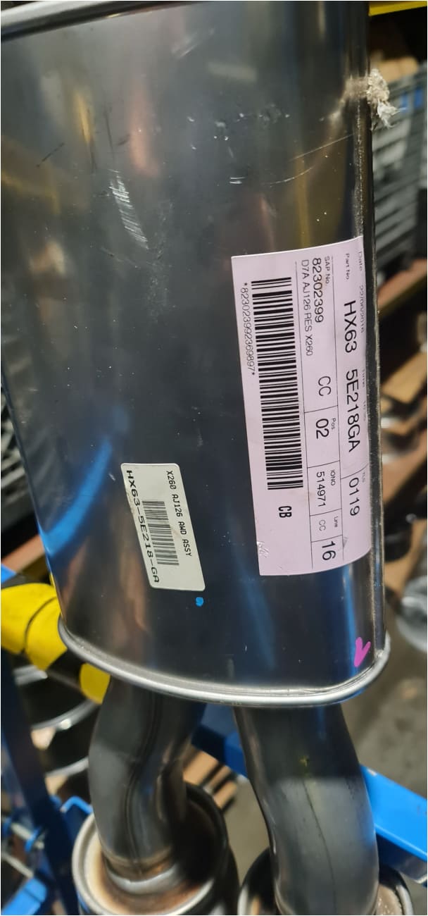 Genuine Jaguar XF Intermediate exhaust pipe 2016-on T2H24894 HX635E218G Jaguar