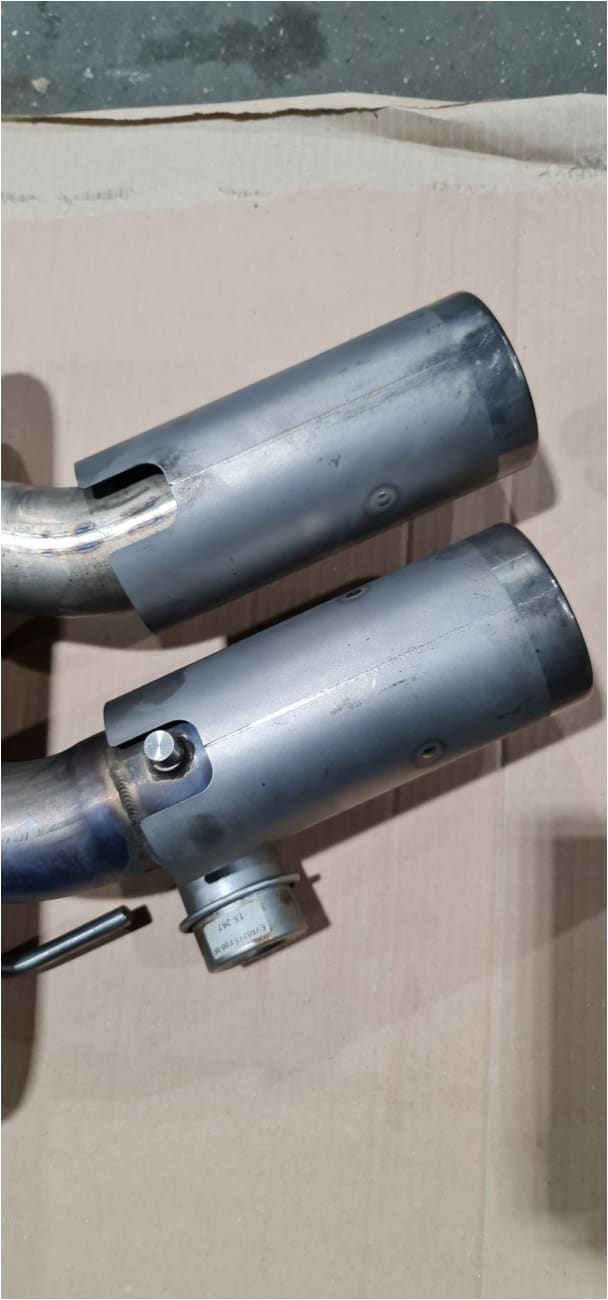 Genuine Jaguar F Type SVR Exhaust Mufflers Active Pair T2R21027 T2R21026 Jaguar OEM
