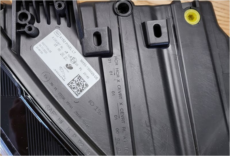 Jaguar F Type Pixel LED Premium Signature ADB Headlights 2021on T2R48642 T2R48647 jaguar f type