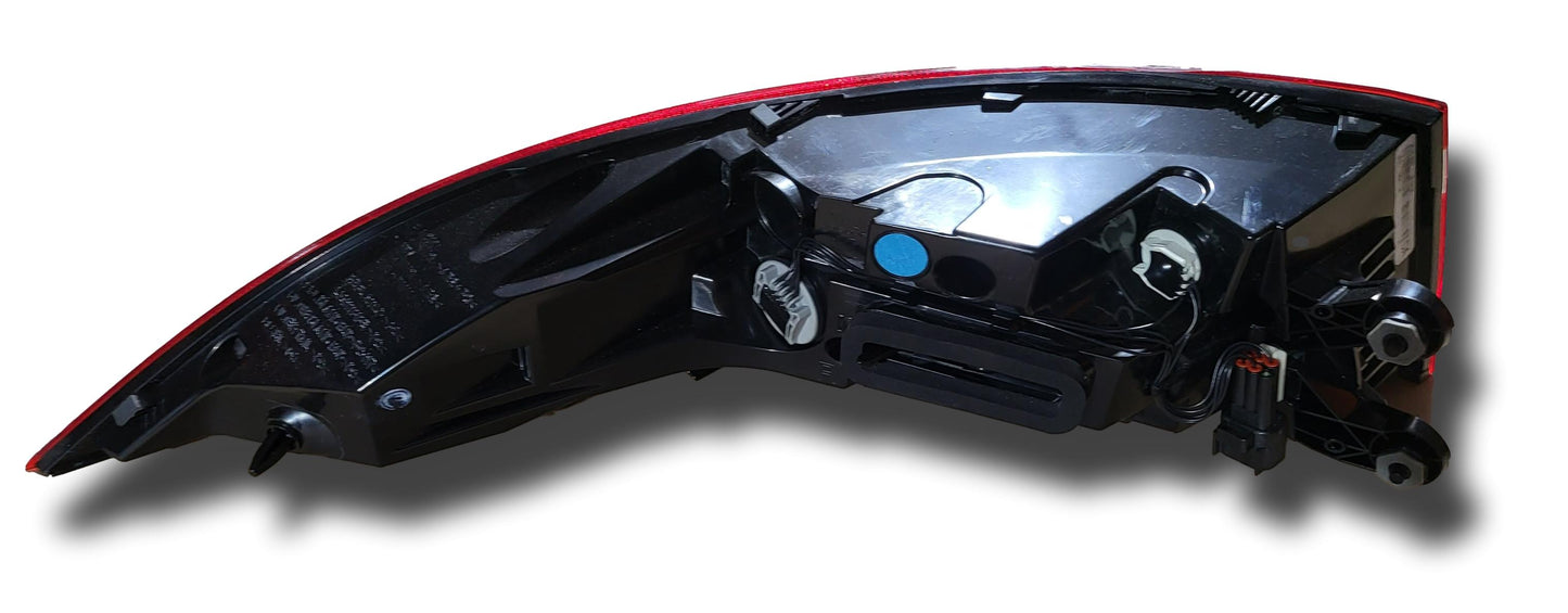 Jaguar Xf Rear Light Right Hand 2016 On Usa Spec T2H48699 Gx6313404Da