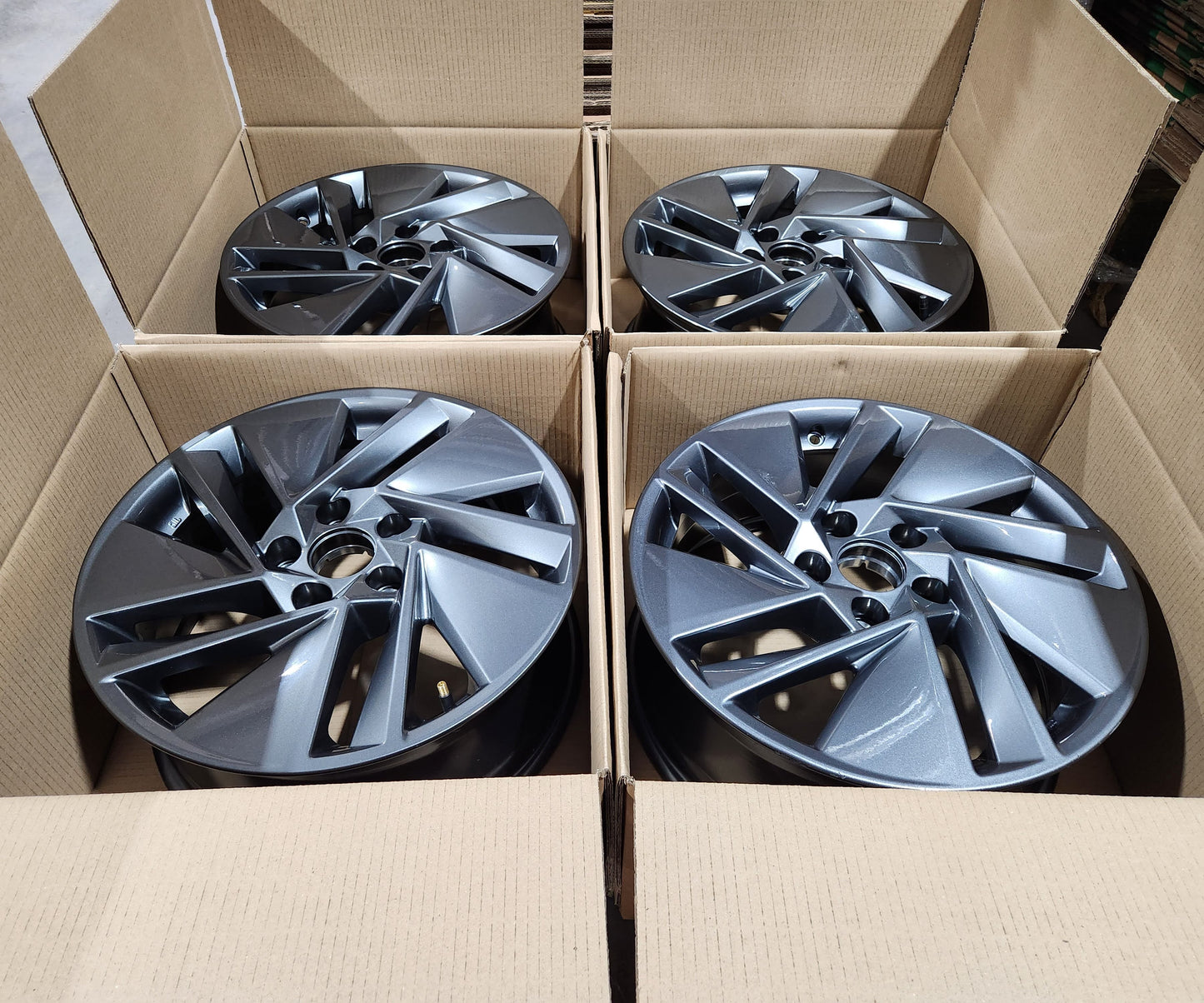 Nissan Qashqai 17’’ Grey Alloy Wheels Set Of 4 7J 40 Offset D03006Ua2A