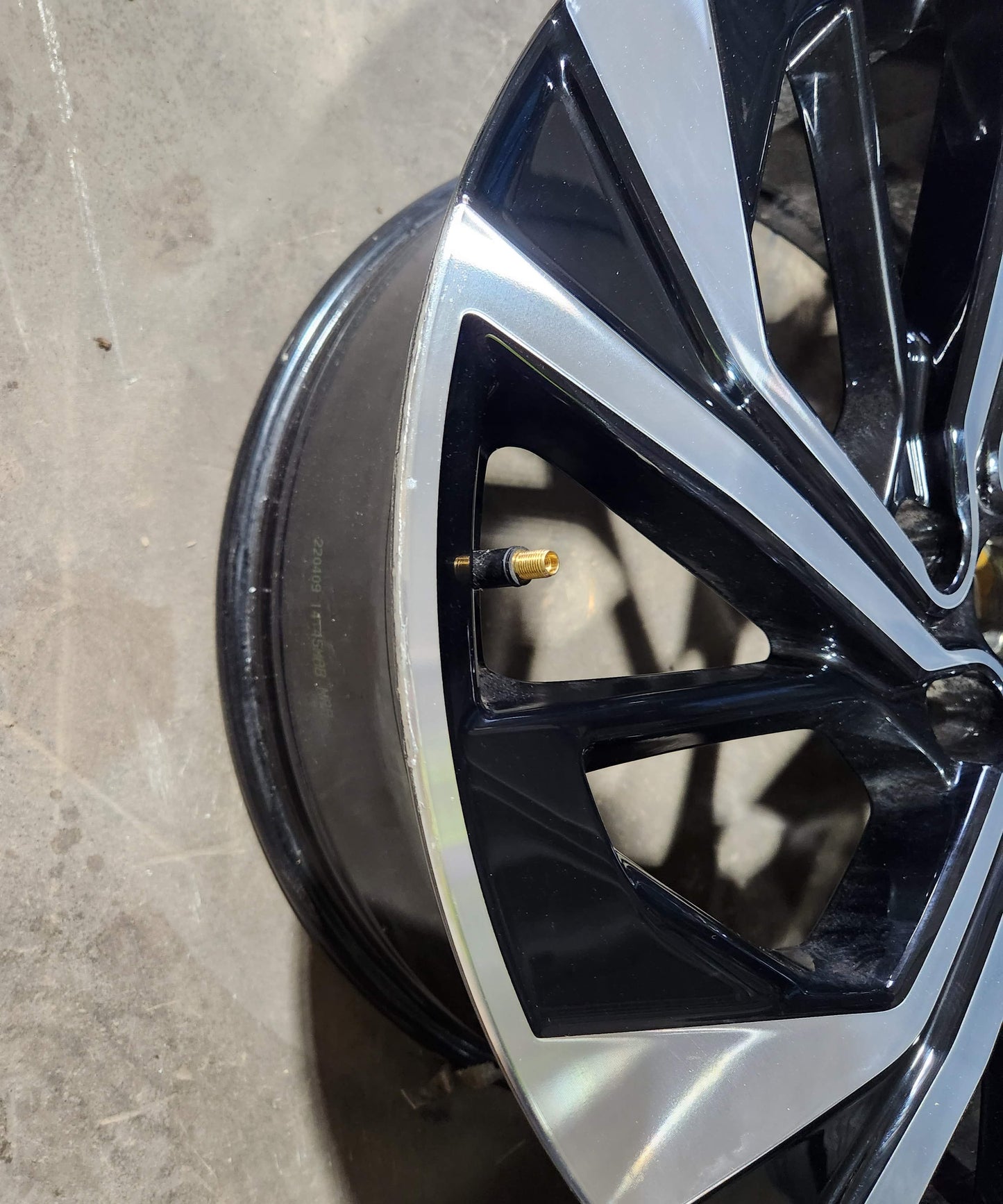 Nissan Qashqai 20’’ Alloy Wheels Diamond Cut And Gloss Black Set Of 4 6Ua6A