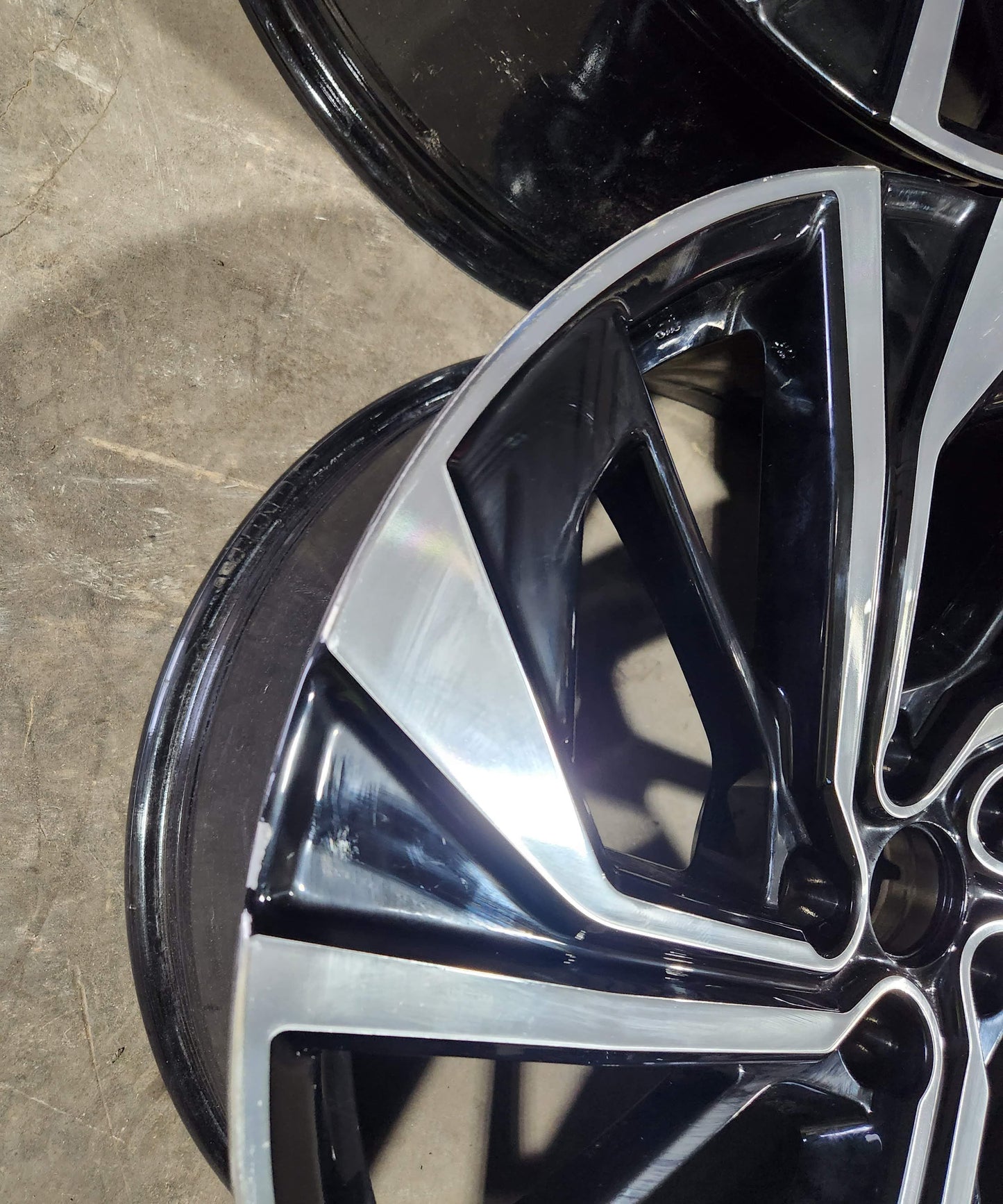 Nissan Qashqai 20’’ Alloy Wheels Diamond Cut And Gloss Black Set Of 4 6Ua6A