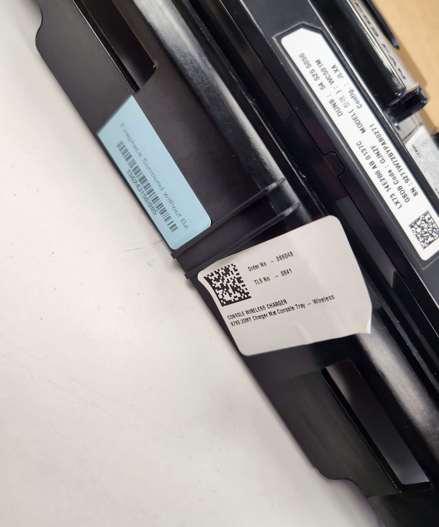 Jaguar Xe Wireless Charger T4N30970 Lx7314E288Ab Wireless-Charger