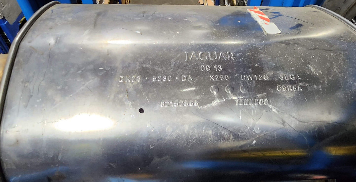Jaguar Xf Exhaust Rear 2.2 Diesel Right Side 2009-15 C2Z26264 Dx235230Da