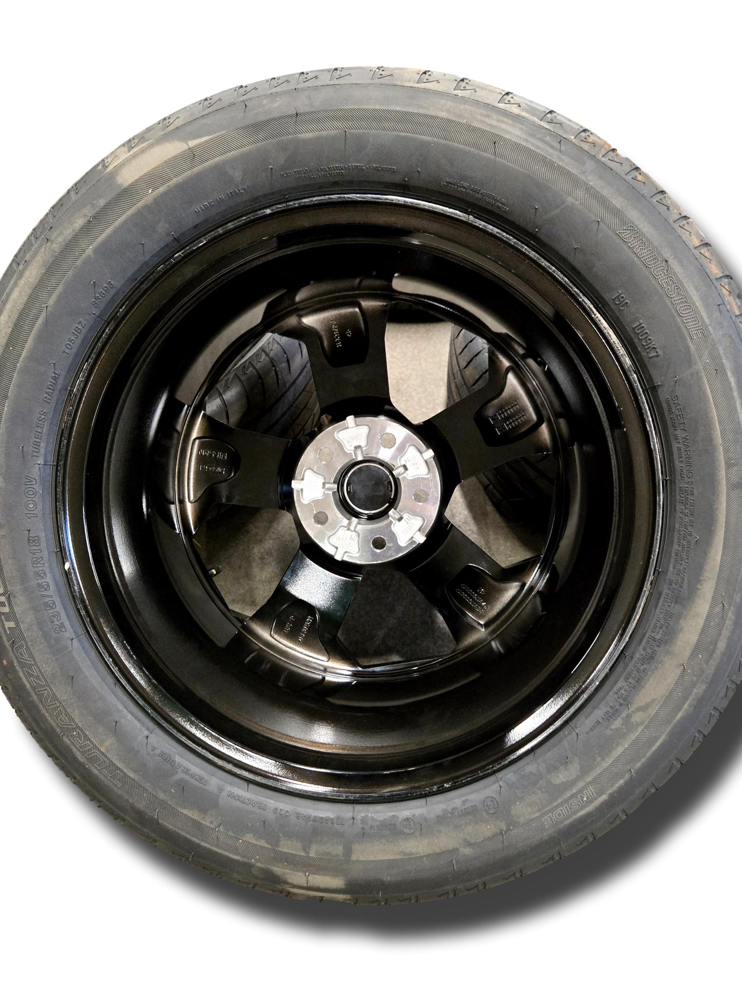 Genuine Nissan Qashqai 18’’ Alloy Wheel And Tyre Gloss Black 2021-24 (Ideal Spare) (#02092024)