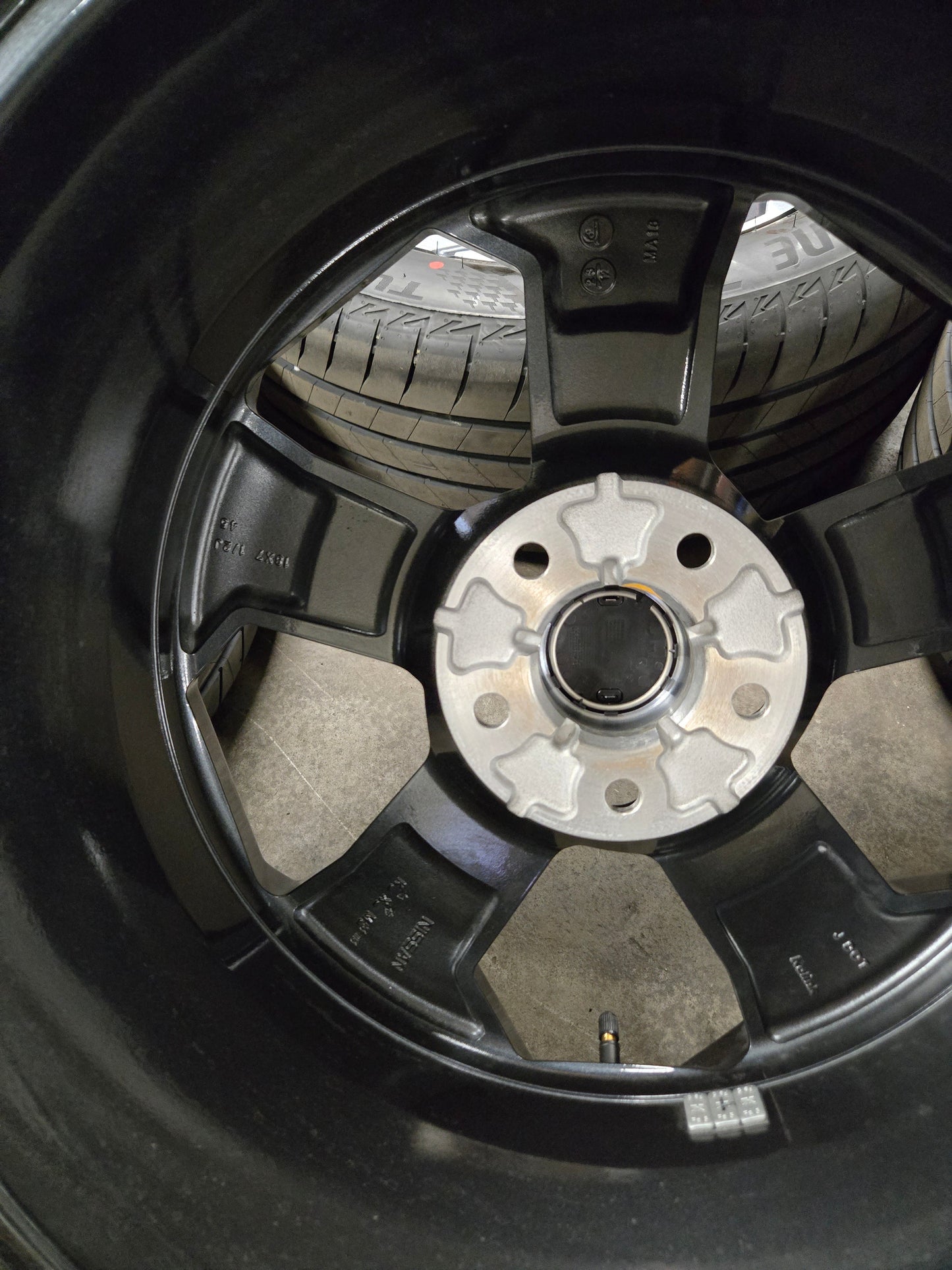 Genuine Nissan Qashqai 18’’ Alloy Wheels And Tyres Set 2021-24 (#02092024)