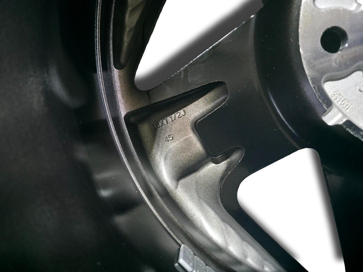 Nissan Qashqai 18’’ Alloy Wheel Single 7.5J 45 D0300HN24J 2024> Wheels