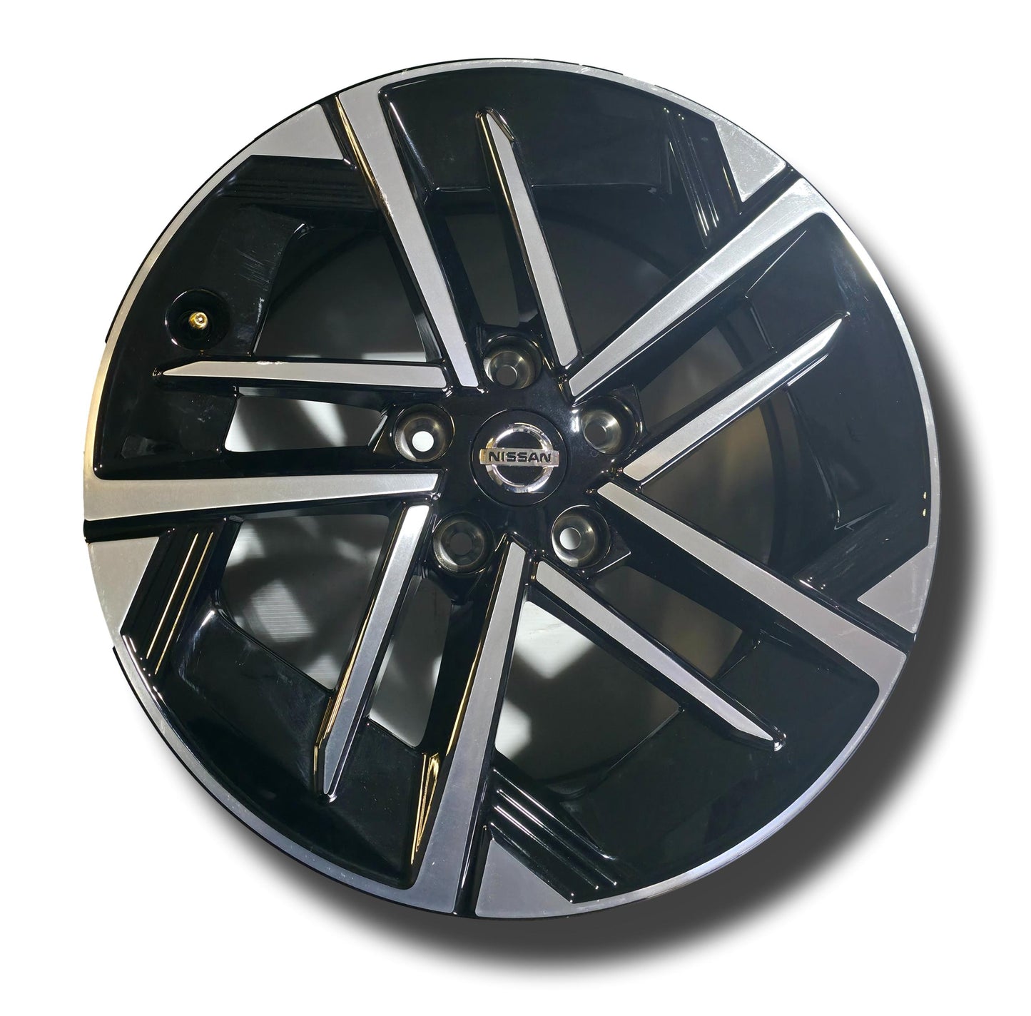 Nissan Juke 17’’ Alloy Wheel Single 7J 35 D0300HS01A alloy wheels