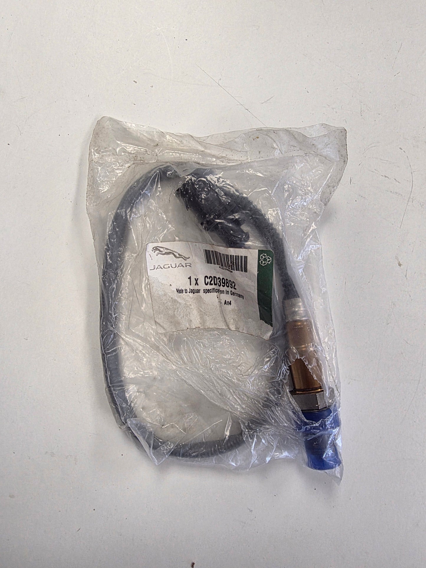 New Jaguar Heated Oxygen Sensor Upper C2D39892