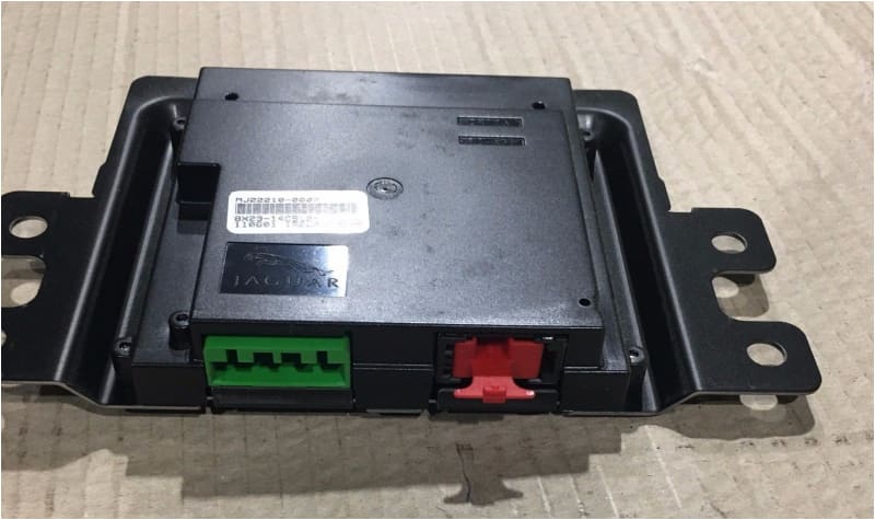 Jaguar XF multimedia control module 2009-15 C2Z8937 8X2314C512AA Jaguar