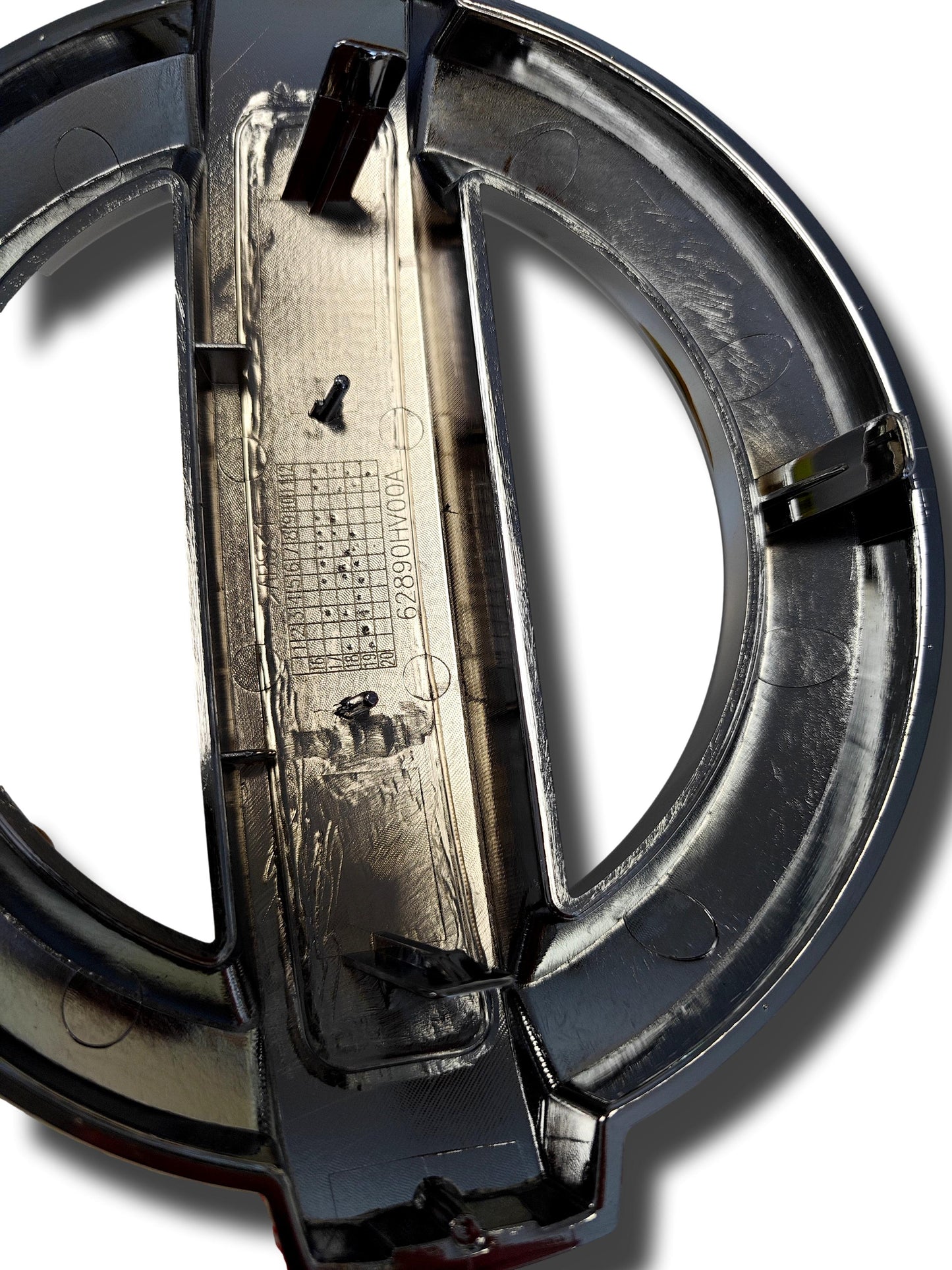 Nissan Qashqai Grille Badge 62890Hv00A 2018>20 (#10052024)