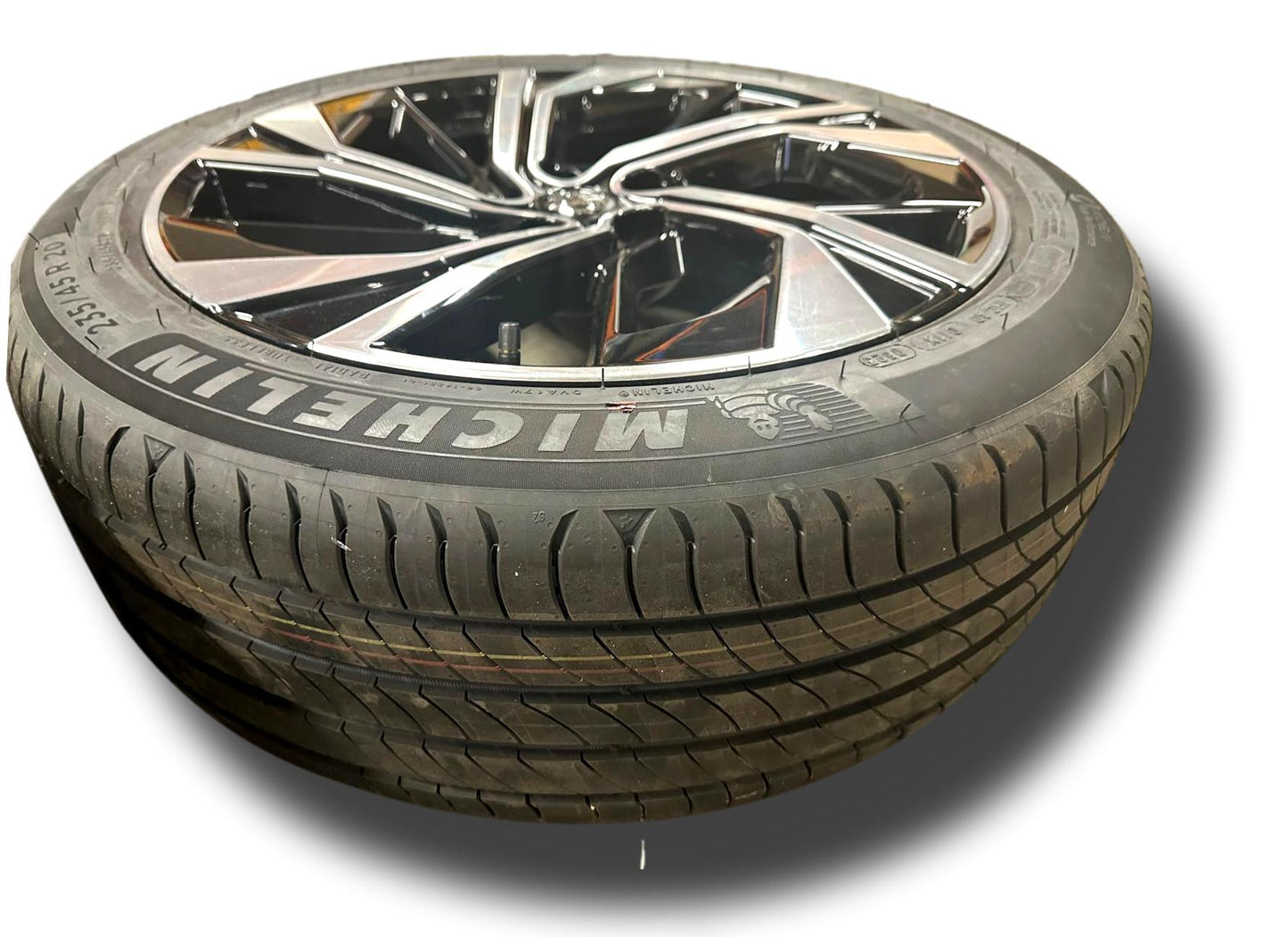 Nissan Qashqai Tekna 20’’ Alloy Wheel And Tyre Single 2021>On 6Ua6A