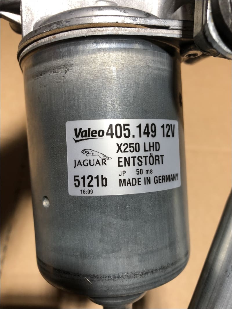 Genuine Jaguar XF Window wiper motor 2009 - 2015 LHD C2D3544 8X2317500AD Norfolk Prestige Car Parts UK Ltd