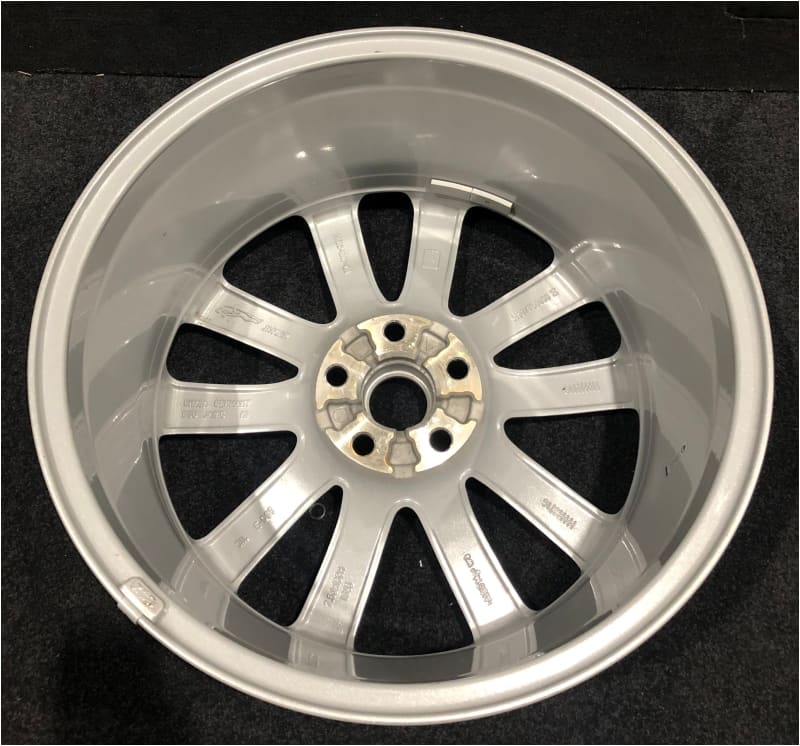 Jaguar F Pace 18" Vortex 5 Split Spoke Silver Finish Alloy Only T4A2305 HK831007CA Norfolk Prestige Car Parts UK Ltd