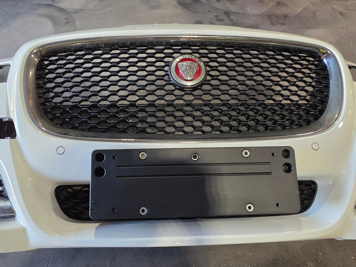 Burmale anteriore Jaguar XF | Jaguar XF X260 competere paraurti anteriore 2016>