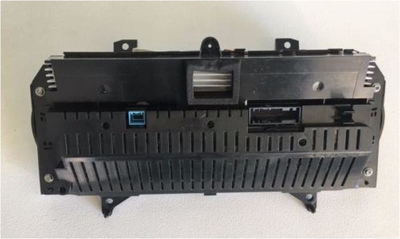 Jaguar XJ Major instrument pack C2D24288 C2D26812 Jaguar