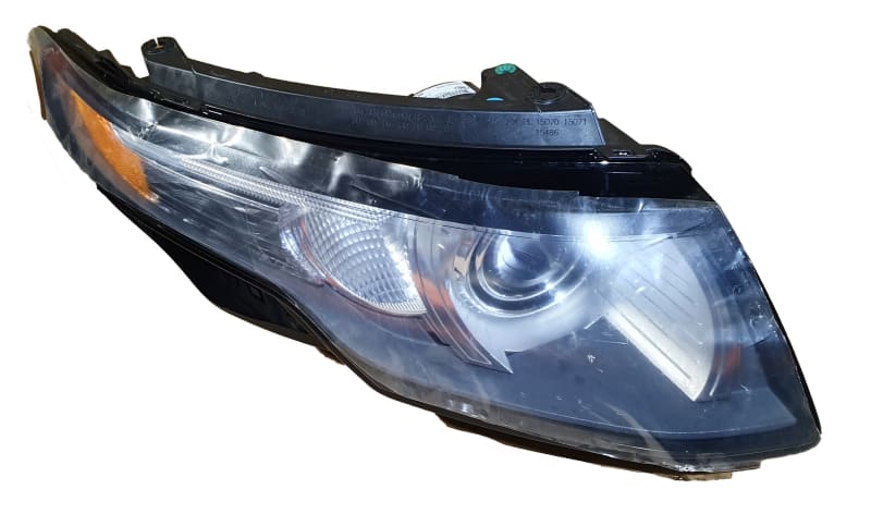 Range Rover Evoque Headlight RH Halogen USA LHD LR048045 BJ3213W029 Jaguar