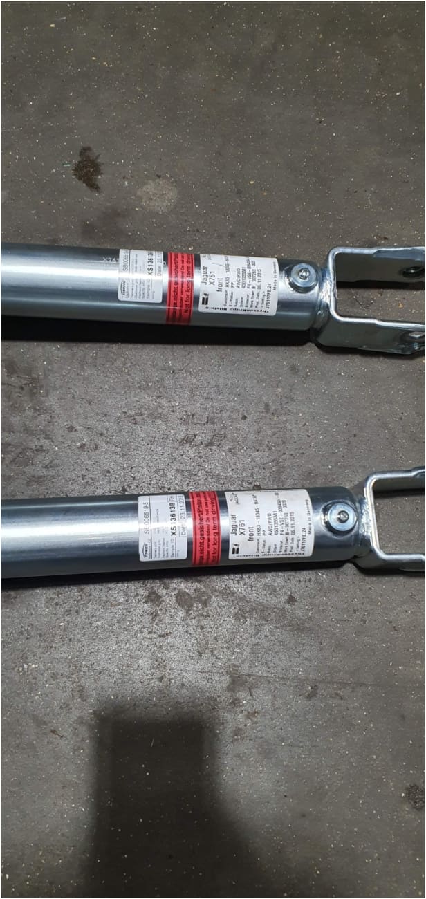 Genuine Jaguar F Pace Front Shock Absorber unit T4A11231 HK8318045H Jaguar Land Rover