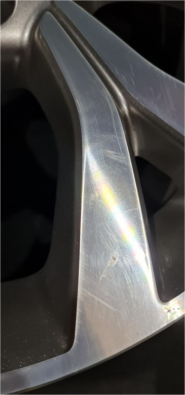 Range Rover 21" Flute single Alloy Wheel Diamond Cut Finish LR098798 Norfolk Prestige Car Parts UK Ltd
