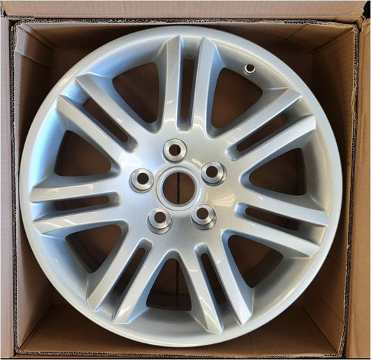 Jaguar XK8 18" Hydra Alloy Wheel Front 1997-06 C2N3314 3W831007JA Jaguar