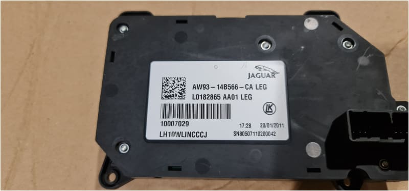Genuine Jaguar XJ Seat Control Buttons 10 way memory C2D2008LEG AW9314B566 Jaguar