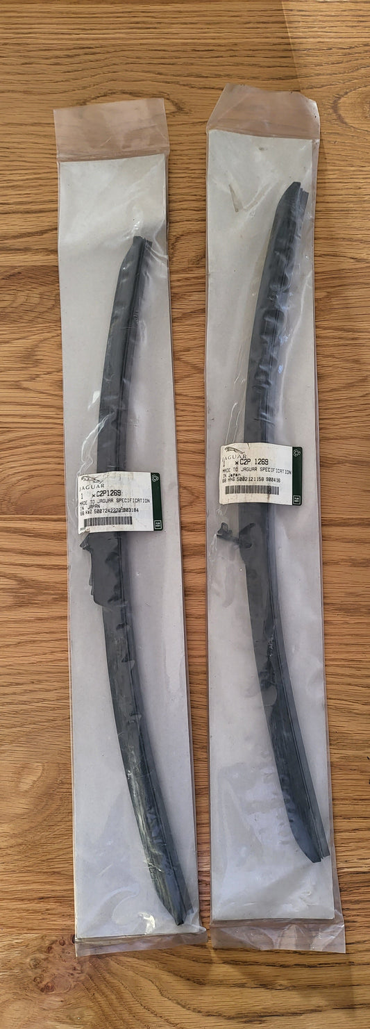 Genuine Jaguar XK Wiper Blade Right Side 2006-14 C2P1269 Norfolk Prestige Car Parts UK Ltd