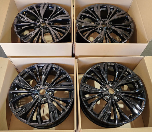 Nissan Juke 19’’ Enigma Alloy Wheels Gloss Black Set Of 4 7.5J 35 Ke4096P400