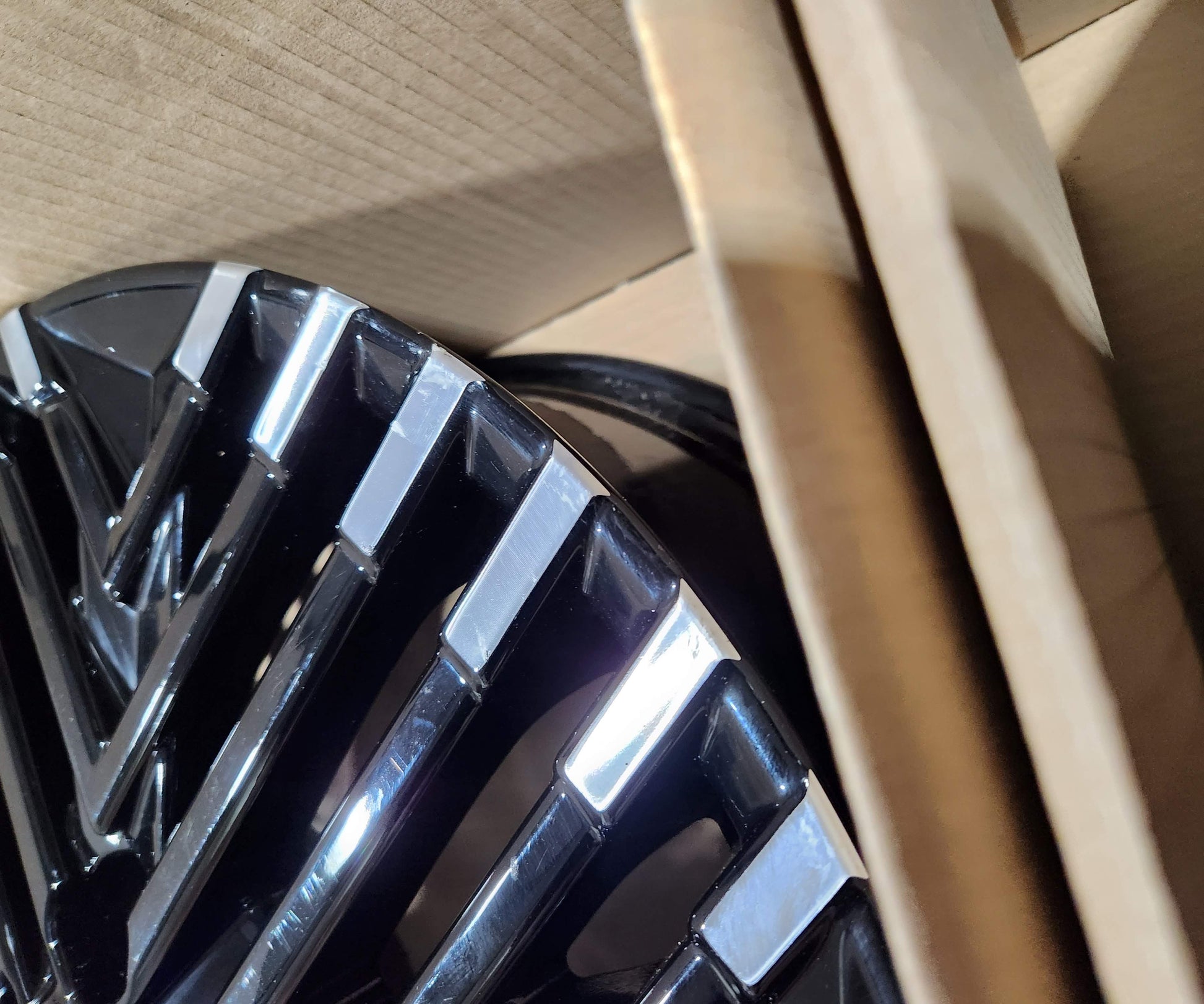 Nissan Leaf 17’’ Alloy Wheels Diamond Cut Gloss Black 6.5J 45