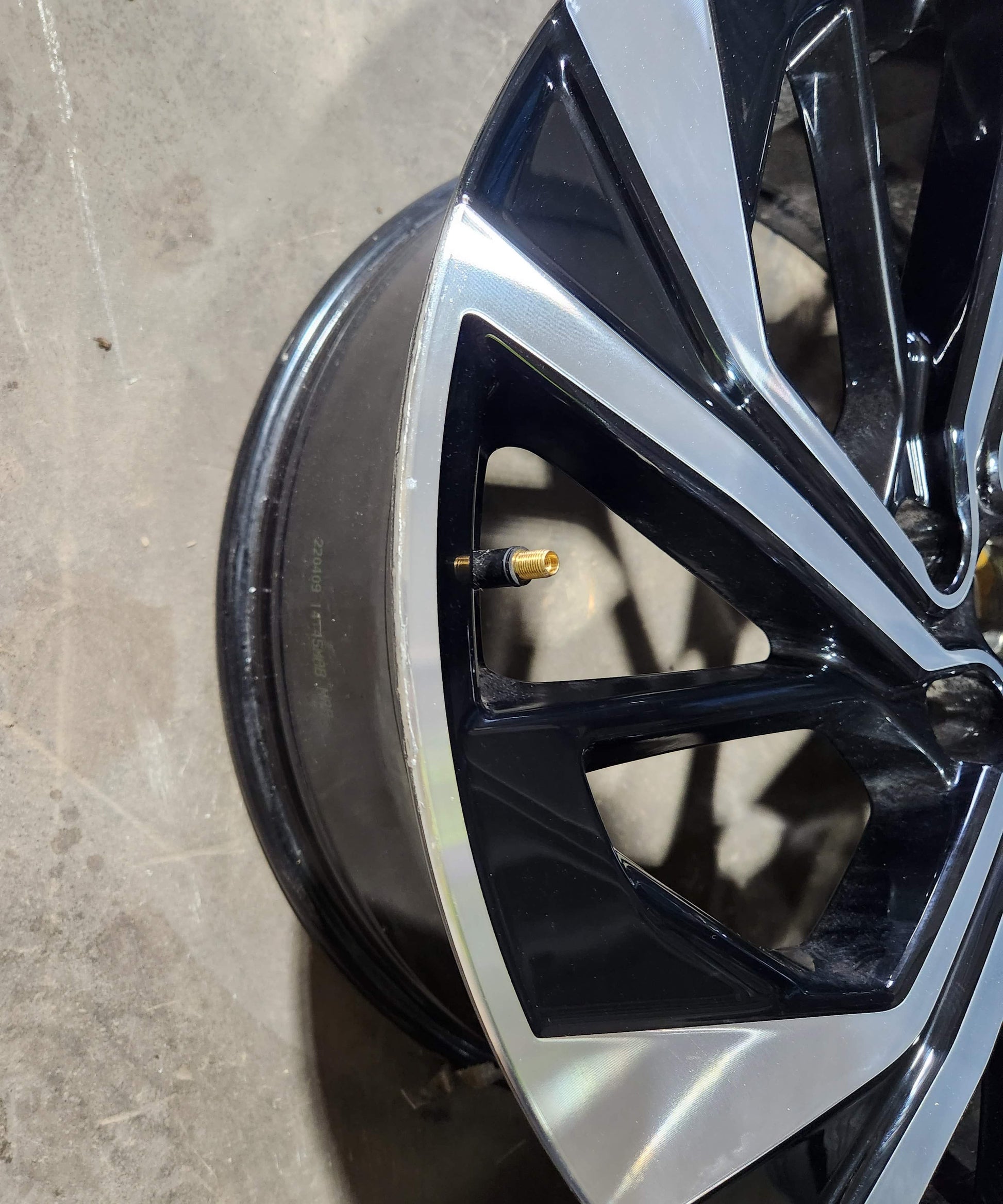 Nissan Qashqai 20’’ Alloy Wheels Diamond Cut And Gloss Black Set Of 4 6Ua6A