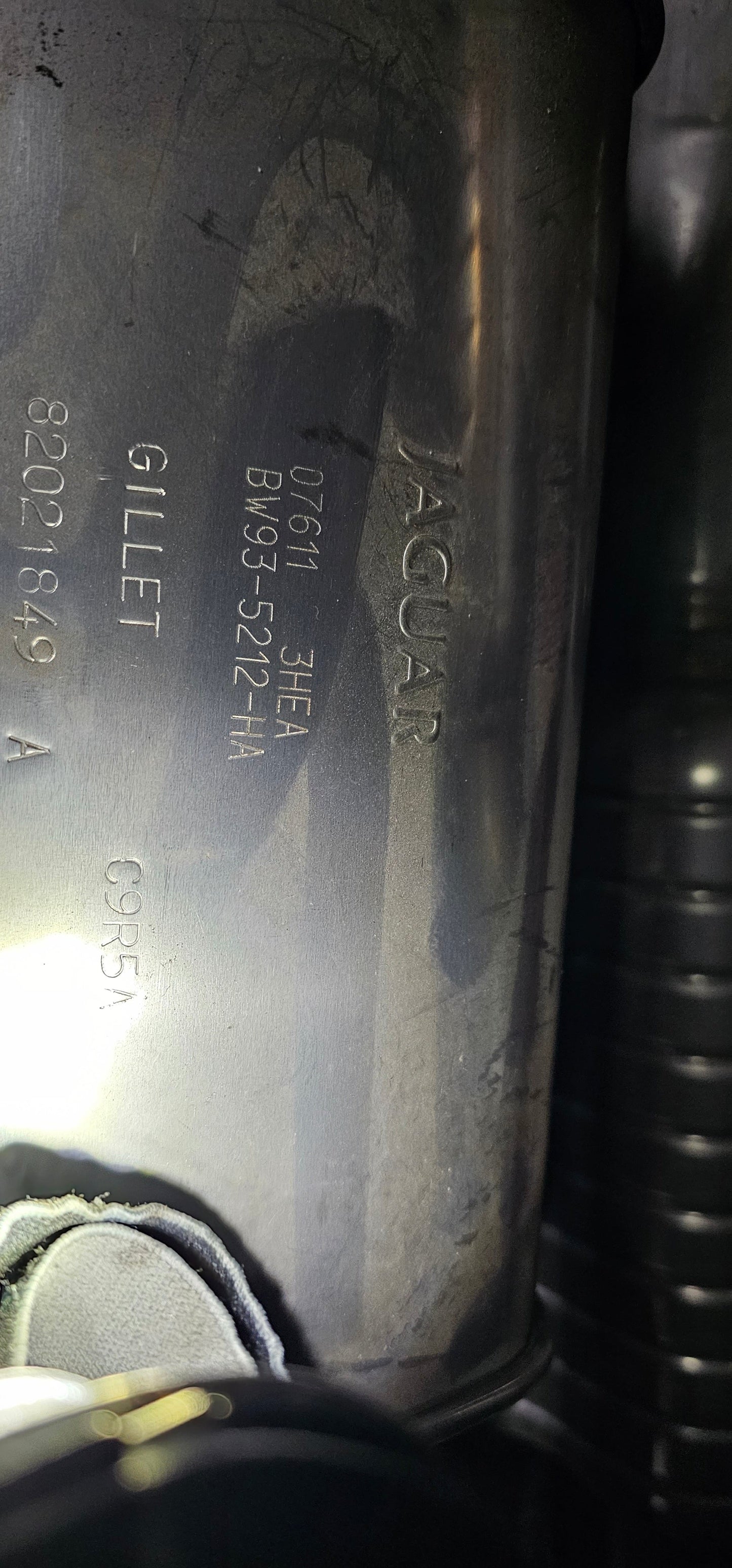 Jaguar Xj Intermediate Exhaust Pipe 3.0 Petrol Long Wheel Base C2D27511 Bw935212Hb Ebay Motors