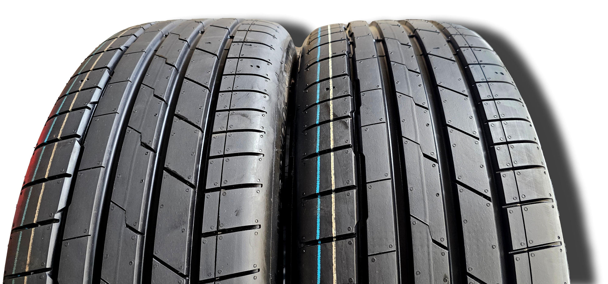 Nissan Juke Tekna 19’’ Alloy Wheel And Tyre Ideal Spare / Replacement 2019-22 403006Pa3A