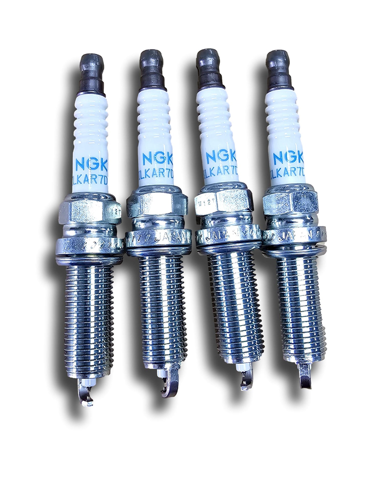 New Genuine Nissan Qashqai 2.0 Petrol Spark Plug Set Of 4 Ngk 22401-1Va1C