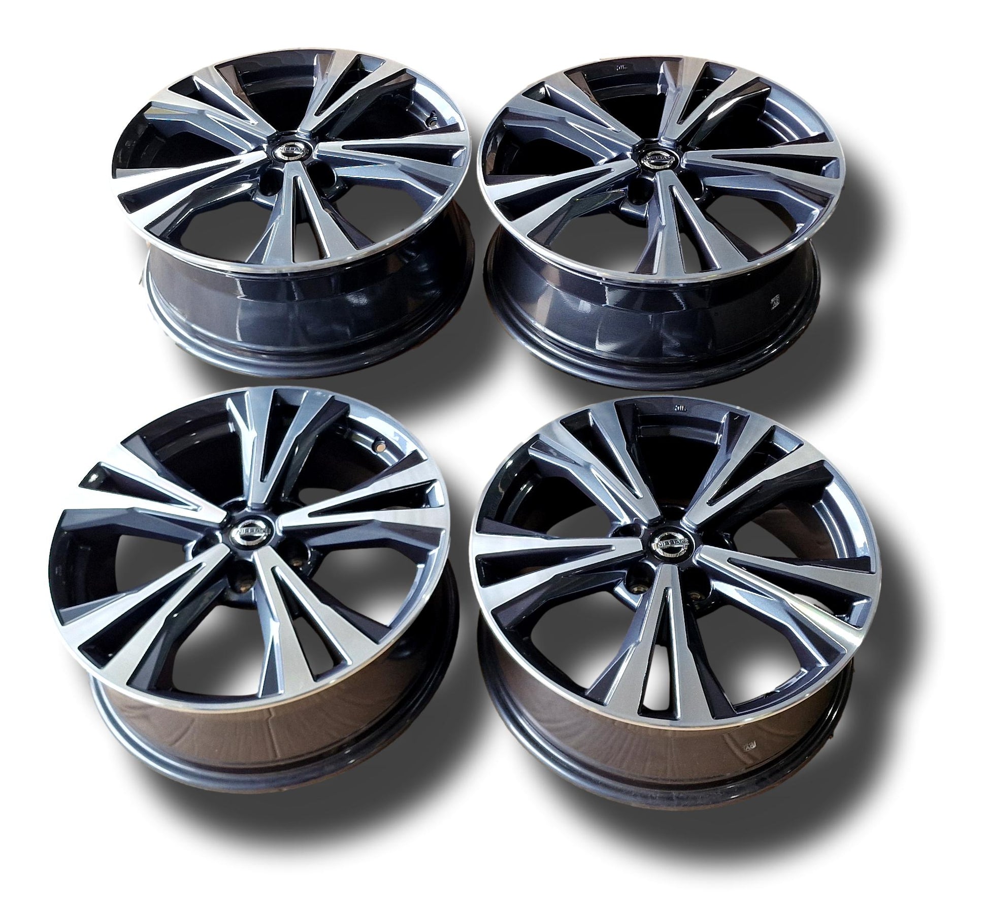 New Nissan Qashqai 18’’ Alloy Wheel Diamond Cut And Grey D0300Hv03A 2018-20 Wheels