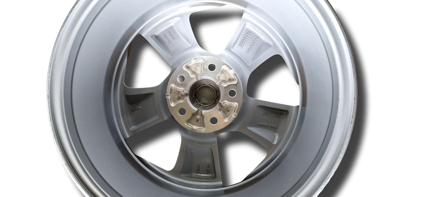 New Nissan Qashqai 17’’ Silver Alloy Wheel D0300Hv01A 2018-20 Wheels