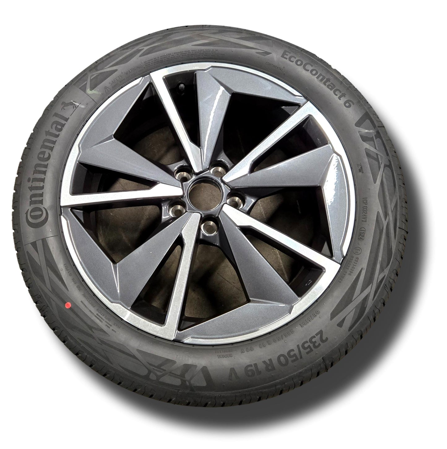 Genuine Nissan Qashqai 19’’ Alloy Wheel And Tyre Set J12 2021-2024