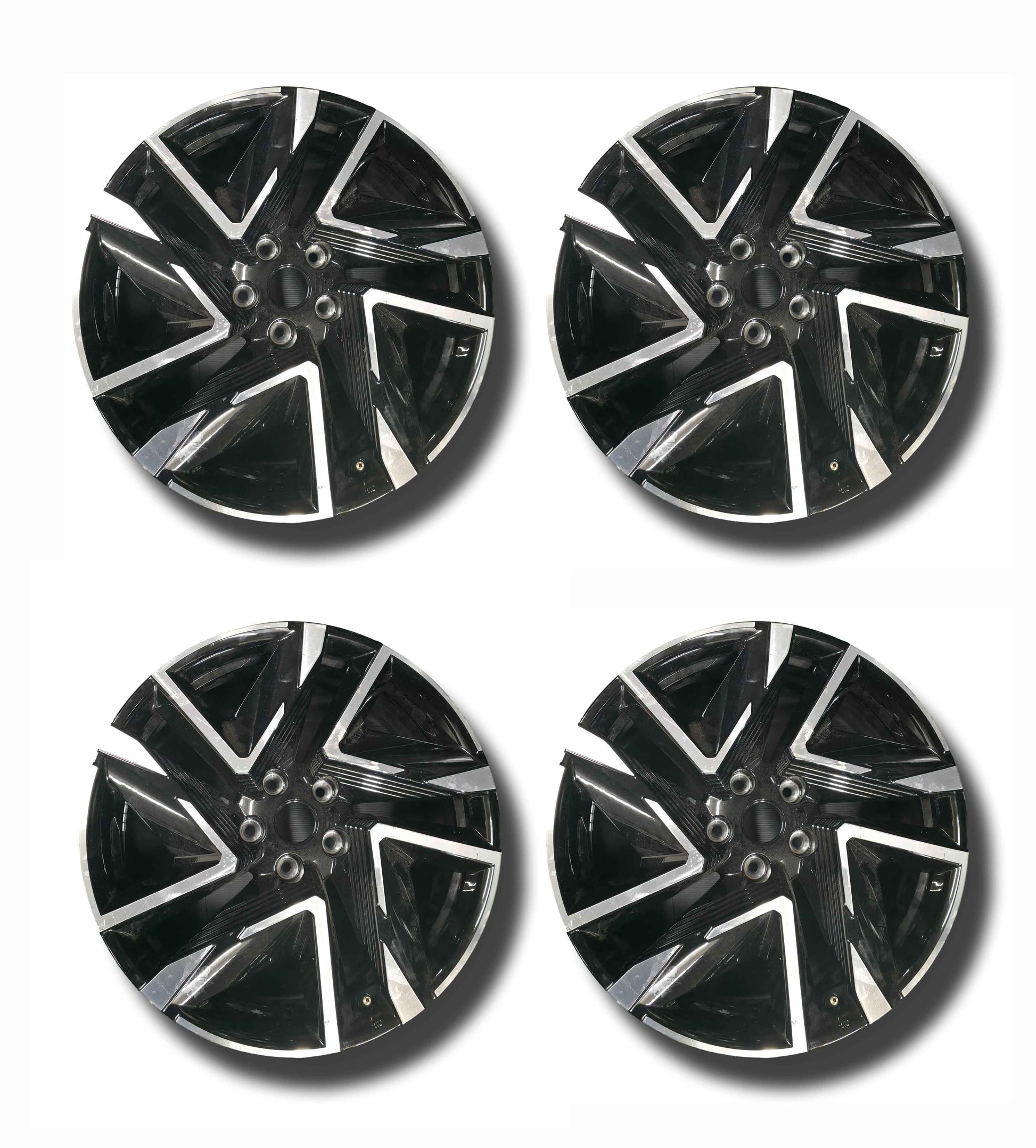 Nissan Juke 19’’ Alloy Wheel Set of 4 7.5J 35 D0300HS03A