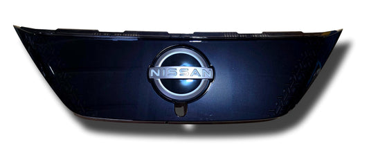 Nissan Leaf Front Bumper Grille 620726WK5B (#28022025)