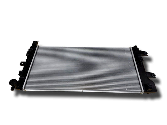 Nissan Leaf Radiator Assembly 2017-22 40 + 62KWh 214105SH0A (#28022025)