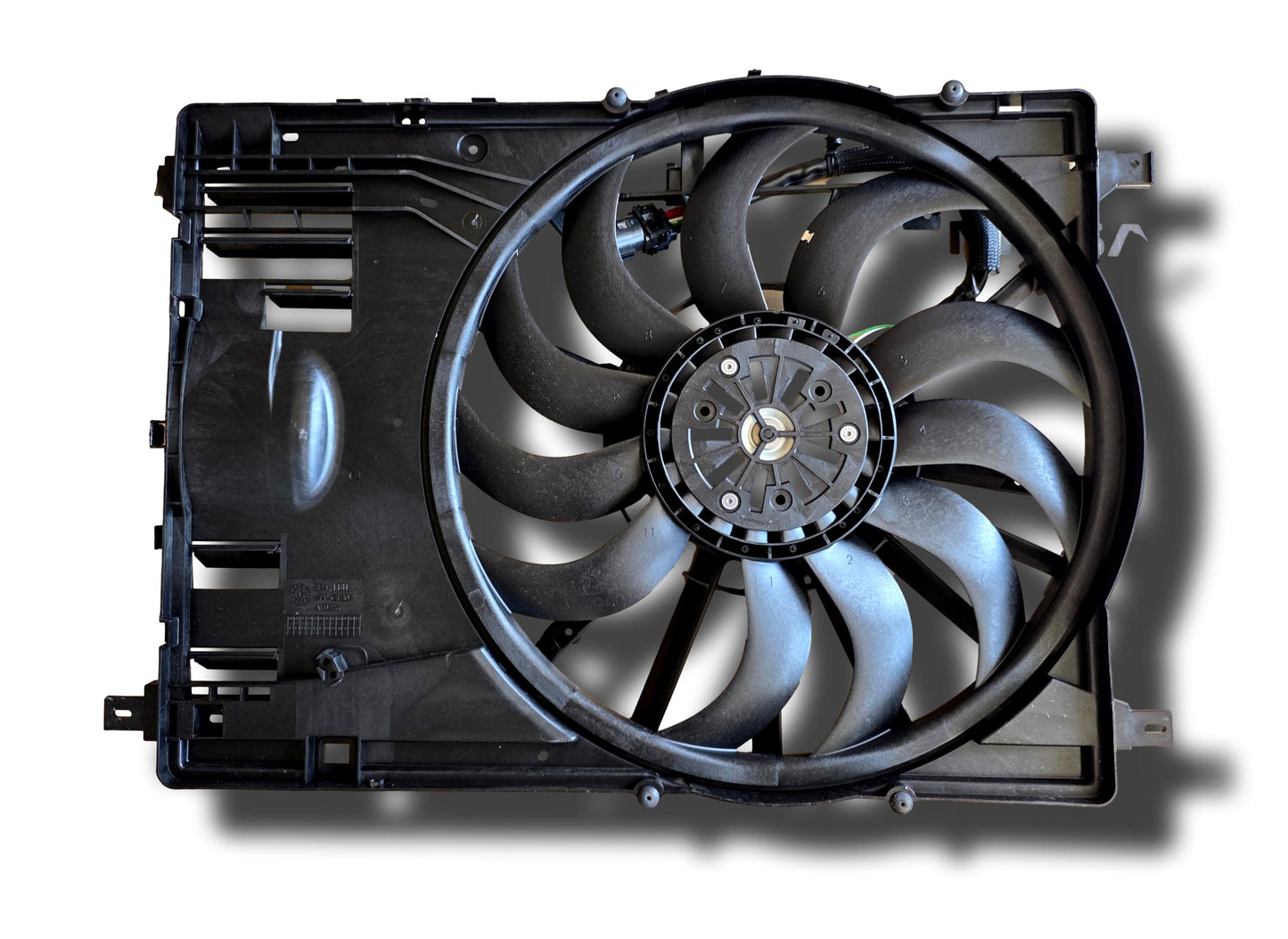 Genuine New Jaguar E Pace Radiator Fan 104123592 K8D28C607GB