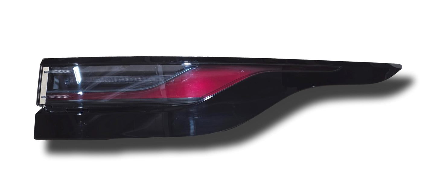 Range Rover Evoque Rear Light Body Side Right Hand 2019> 453123523 R8D213404AF