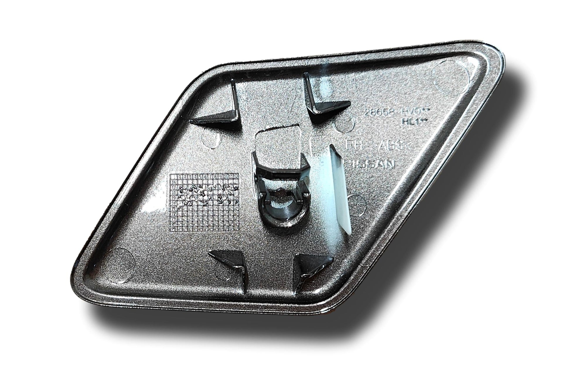 Nissan Qashqai Headlight Washer Jet Cover Right Hand Metallic Grey