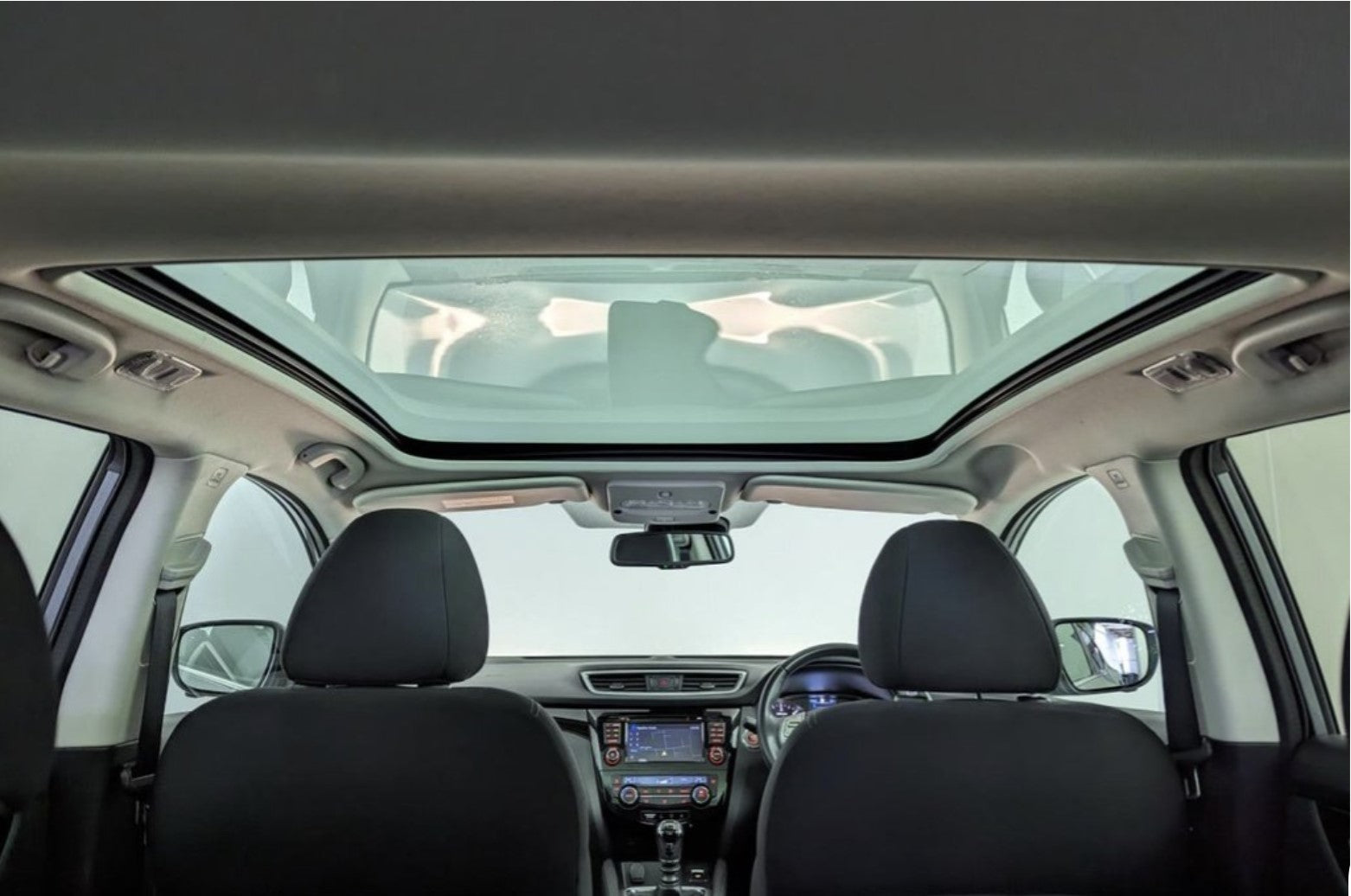 Genuine New Nissan Qashqai Moon Roof Glass 736104Ea1A J11 2013-20 Sunroof