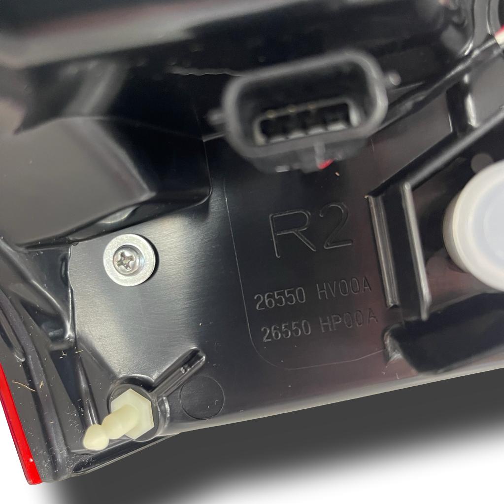 Nissan Qashqai Rear Light Right Side Outer 26550Hp00A J11 2017-2020 Vehicle Parts & Accessories Car