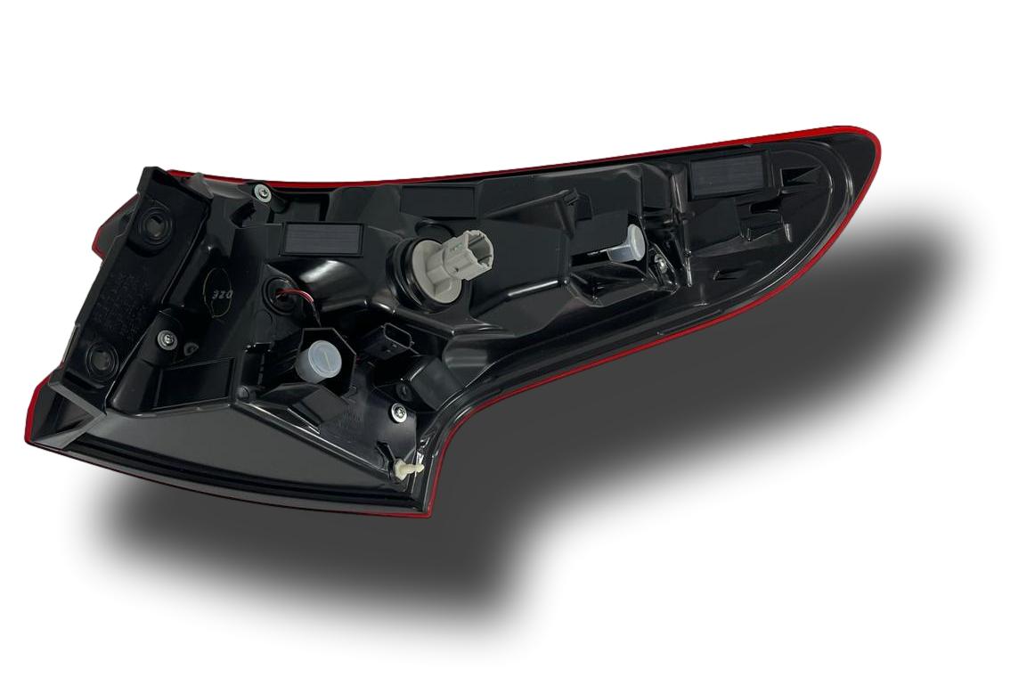 Nissan Qashqai Rear Light Outer Left Side 26555Hp00A J11 2017-2020 Vehicle Parts & Accessories Car