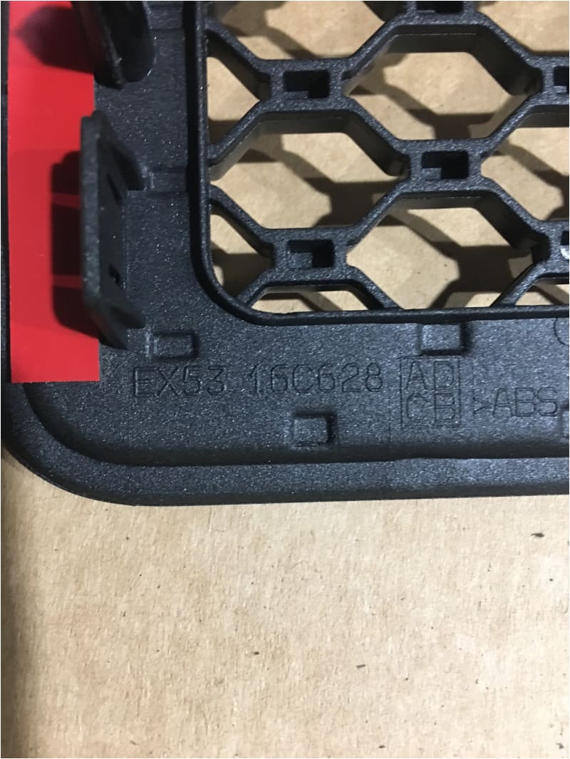 Genuine Jaguar F Type bonnet Vents T2R9764 T2R9766 EX5316C628, EX5316C629 Jaguar Land Rover